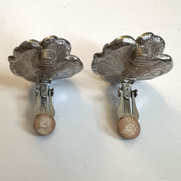 KJL Kenneth Jay Lane Avon Pink Perfect Pansy Clip on Earrings Rhinestone Vtg - Picture 7 of 8